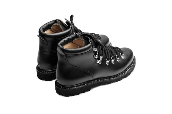 Juodi Avoriaz Black Silk Auliniai