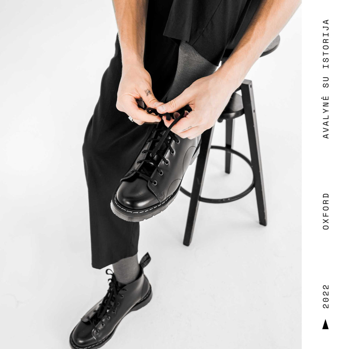 Black Hi-Shine 7 Eye Monkey Boot