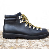 Magnifico M127 Black